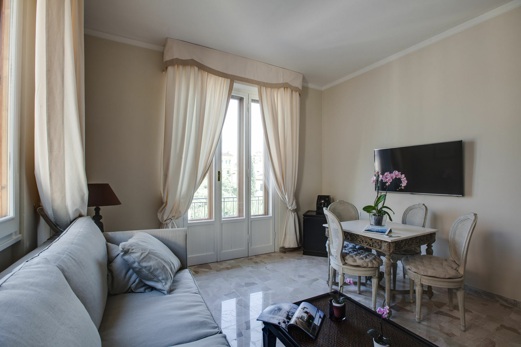 Kometa Suites & Apartments Firenze Kültér fotó